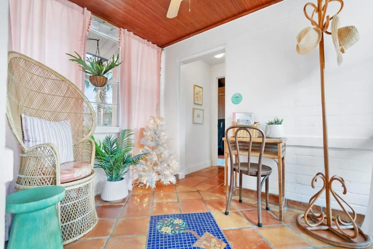 Вілла Pink House Prime Location Walk To Downtown Dogs Ok Сейнт-Огастін Екстер'єр фото